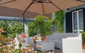 City Life Sky Apartment- Attico vista mozzafiato